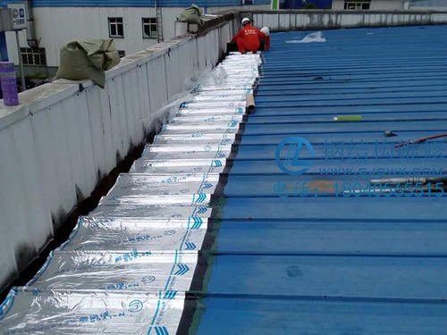 鋼結構屋面彩鋼瓦翻新用什么油漆?(圖1) 鋼結構屋面彩鋼瓦翻新用什么油漆?(圖1)